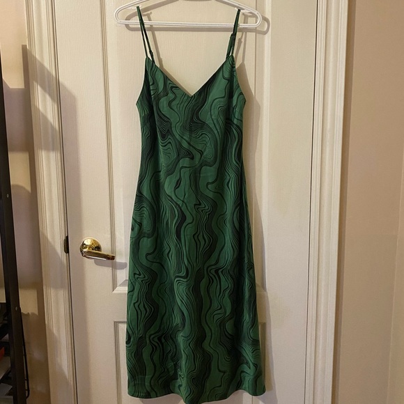 Green & Black Satin Slip Dress ππ€ - Picture 1 of 4